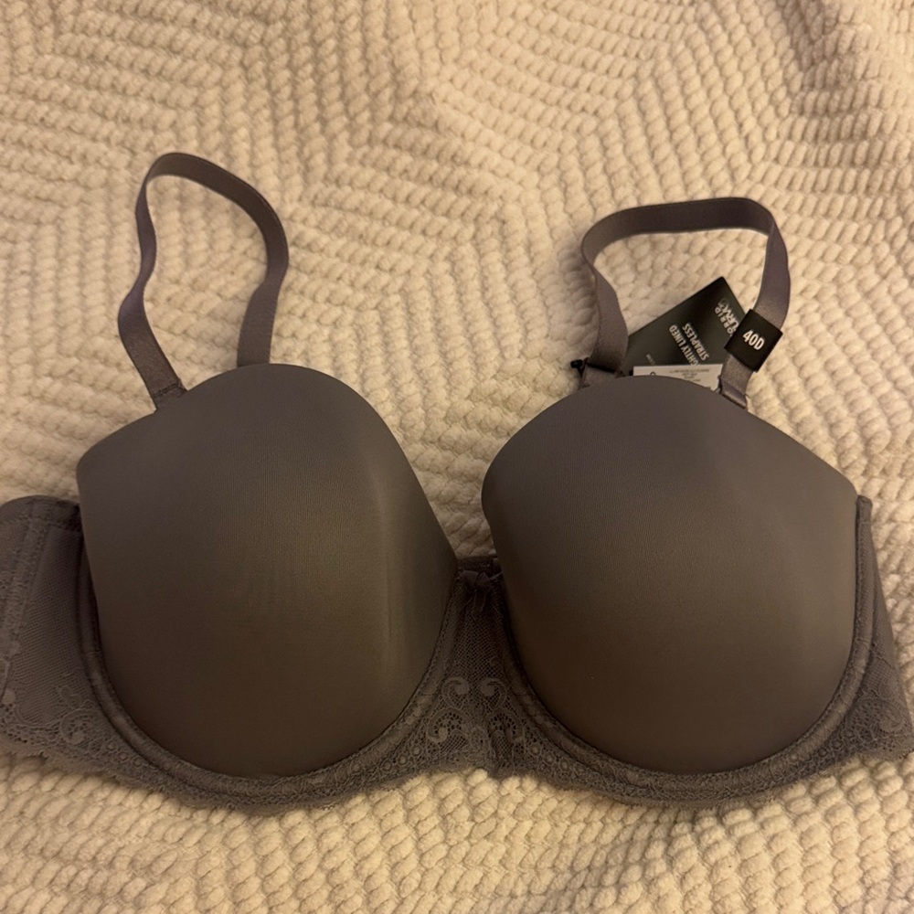 NWT Torrid Elegant Gray Women's Strapless bra Sz 40D